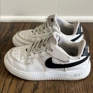 Nike | (11C) Nike Force 1 Low Easy-on